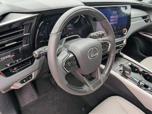 Iridium 2026 Lexus RX 350 F SPORT Design