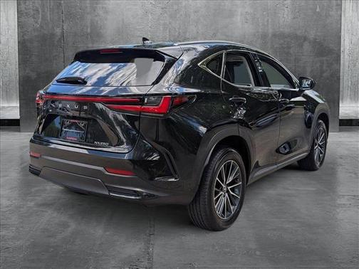 2025 Lexus NX 250 Premium