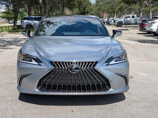 2022 Lexus ES 350 Base