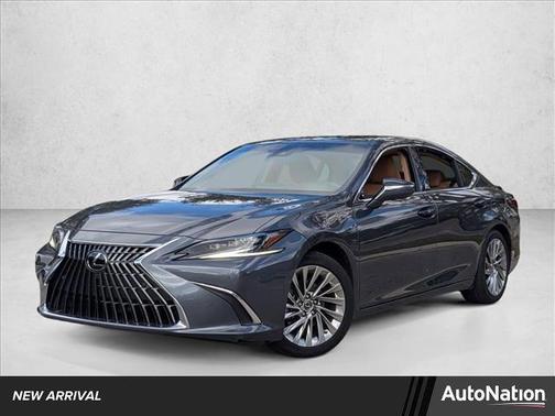 2023 Lexus ES 300h Ultra Luxury