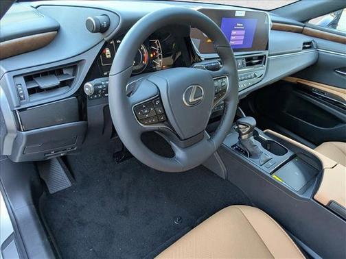 2025 Lexus ES 350 Base