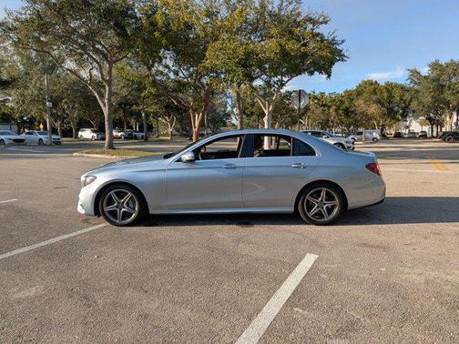 2018 Mercedes-Benz E-Class E 300