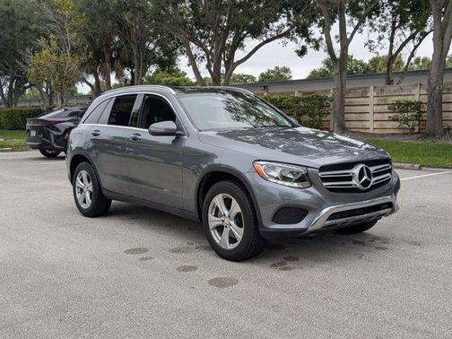 2016 Mercedes-Benz GLC 300 Base