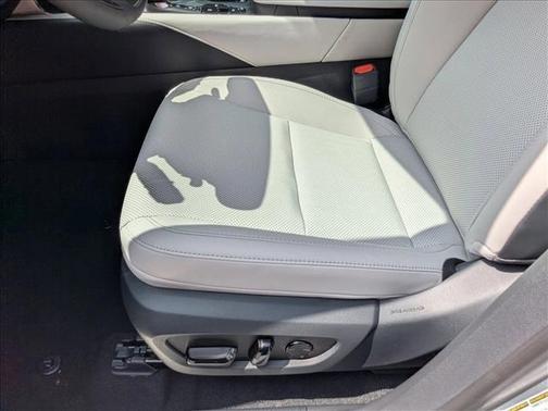 Iridium 2026 Lexus RX 350h F SPORT Design