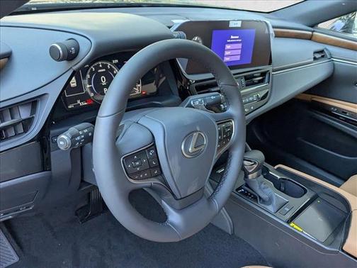 2025 Lexus ES 350 Base