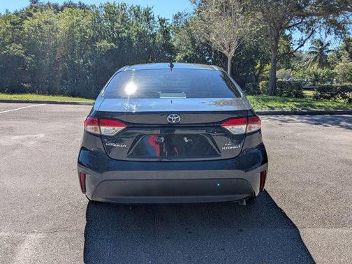 2023 Toyota Corolla Hybrid XLE