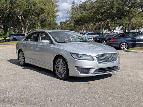 2017 Lincoln MKZ Hybrid Reserve