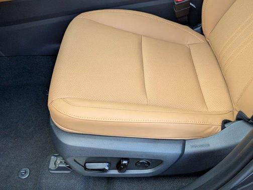 2025 Lexus NX 250 Premium