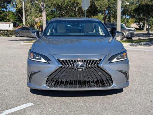2023 Lexus ES 350 Base