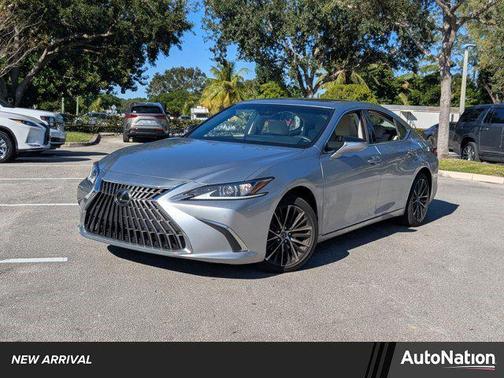 2023 Lexus ES 350 Base