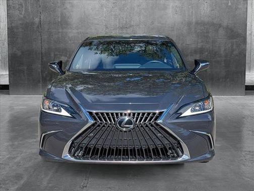 2022 Lexus ES 350 Base