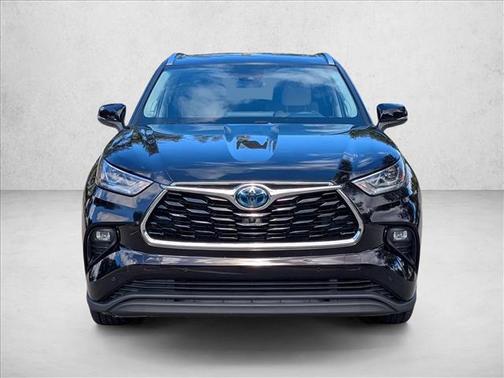 2021 Toyota Highlander Hybrid Limited