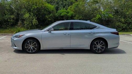 2022 Lexus ES 350 Base