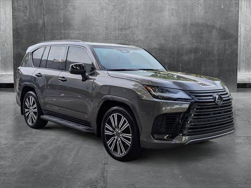 2025 Lexus LX 600 Luxury