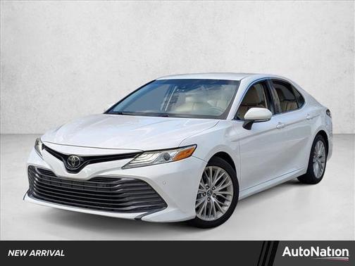 2018 Toyota Camry XLE