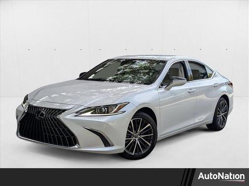2025 Lexus ES 300h Base