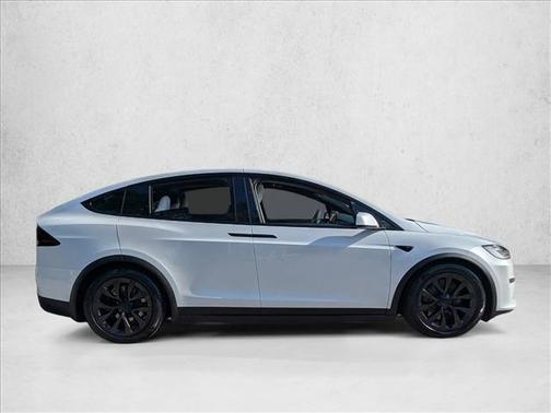 2023 Tesla Model X Standard Range