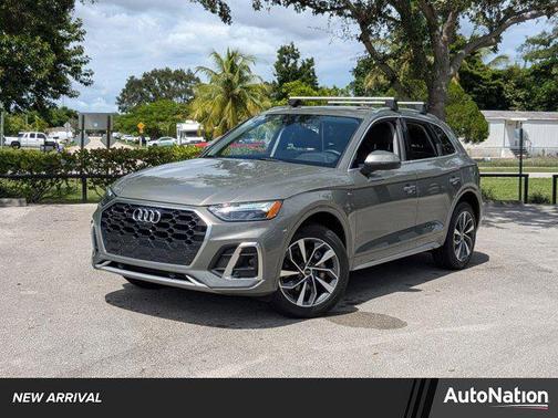 2023 Audi Q5 45 S line Premium Plus