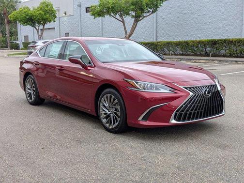 2025 Lexus ES 300h Luxury
