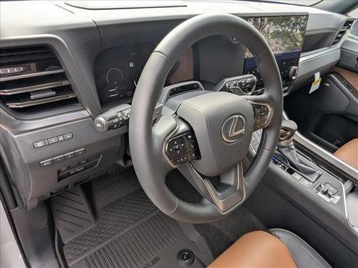 Eminent White Pearl 2026 Lexus GX 550 Luxury+