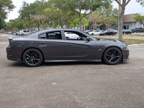 2019 Dodge Charger Scat Pack