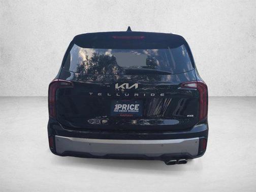 Ebony Black 2023 Kia Telluride S