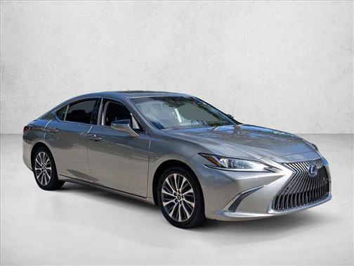2019 Lexus ES 300h Base