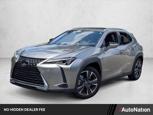 Atomic Silver [Silve 2019 Lexus UX 200 Base