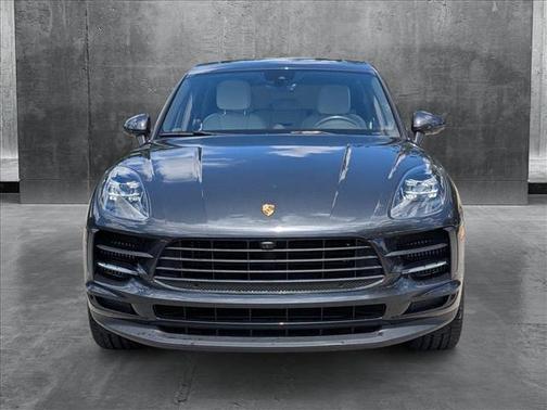 2021 Porsche Macan Base