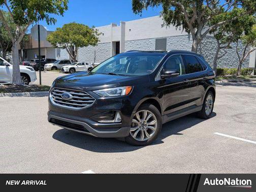 2019 Ford Edge Titanium