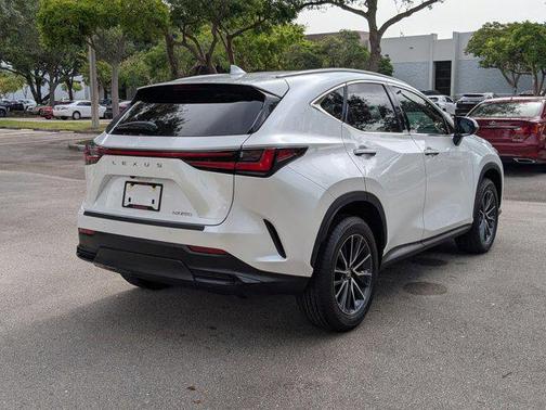 2025 Lexus NX 250 Base