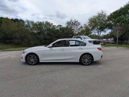 2020 BMW 330 330i