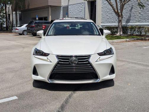 Eminent White Pearl 2018 Lexus IS 300 Base