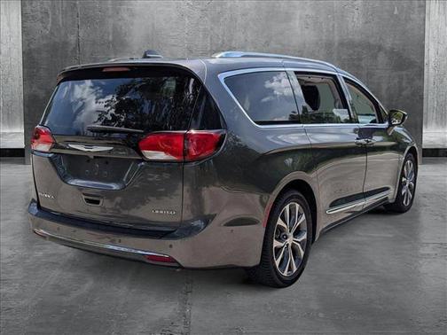 2018 Chrysler Pacifica Limited