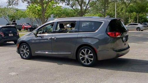 2018 Chrysler Pacifica Limited