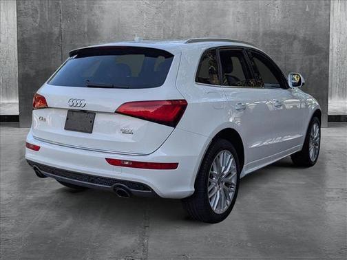 2017 Audi Q5 2.0T Premium Plus