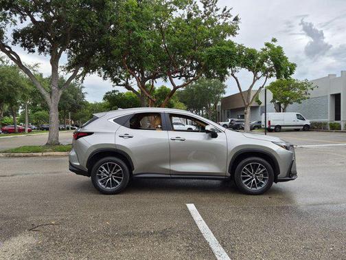 Atomic Silver 2025 Lexus NX 350 Premium