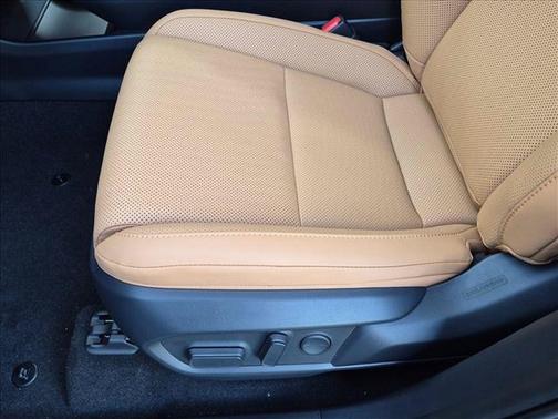 Caviar 2026 Lexus ES 350e Premium