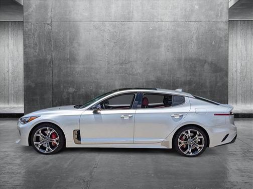 2018 Kia Stinger GT1