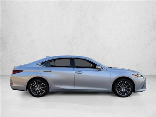 2022 Lexus ES 350 Base