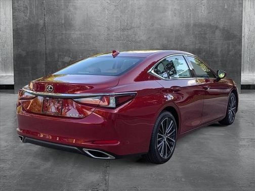 2025 Lexus ES 350 Base