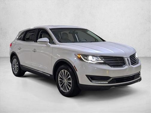 White Platinum Metallic Tri-Coat 2016 Lincoln MKX Select