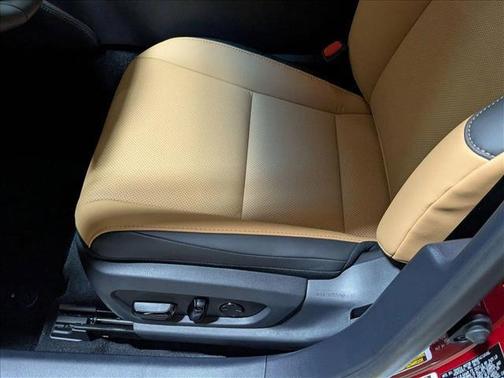 2025 Lexus ES 300h Base