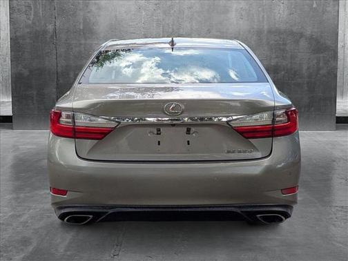 2018 Lexus ES 350 Base