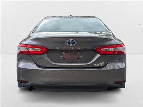 2019 Toyota Camry Hybrid LE