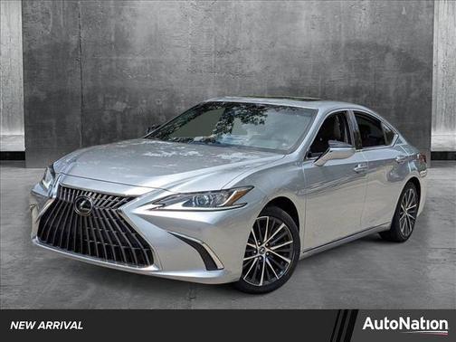2022 Lexus ES 350 Base