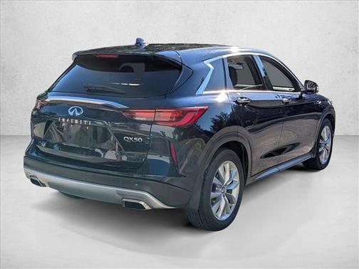 2022 INFINITI QX50 PURE