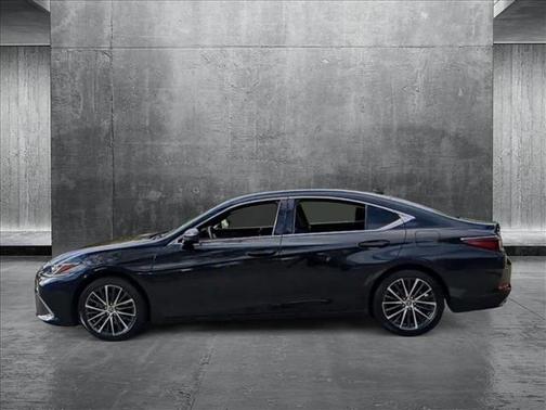 2022 Lexus ES 350 Base