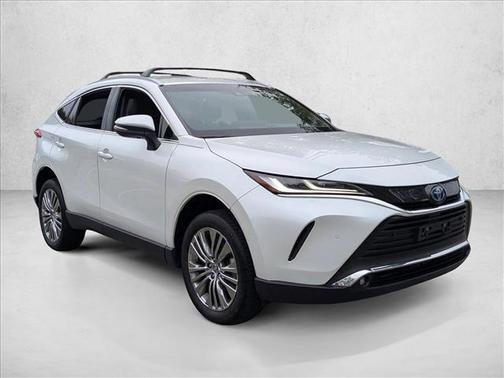 2023 Toyota Venza XLE