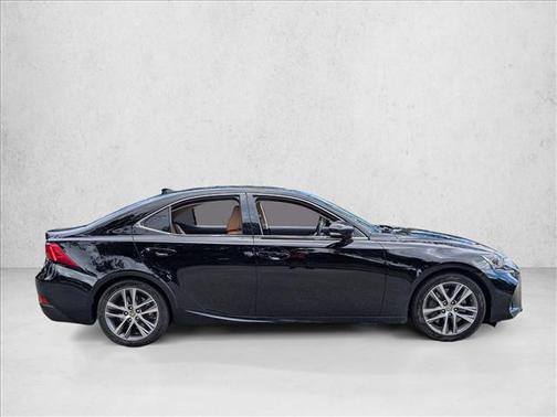 2018 Lexus IS 300 Base
